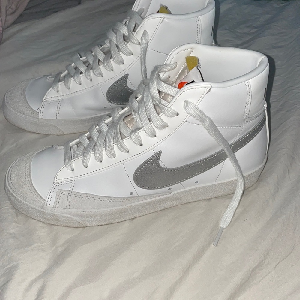 nike silver high top blazers